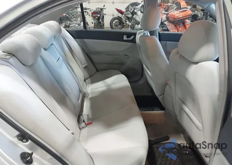 2008 Hyundai Sonata Gls z USA, uszkodzony, nr VIN 5NPET46C58H377265